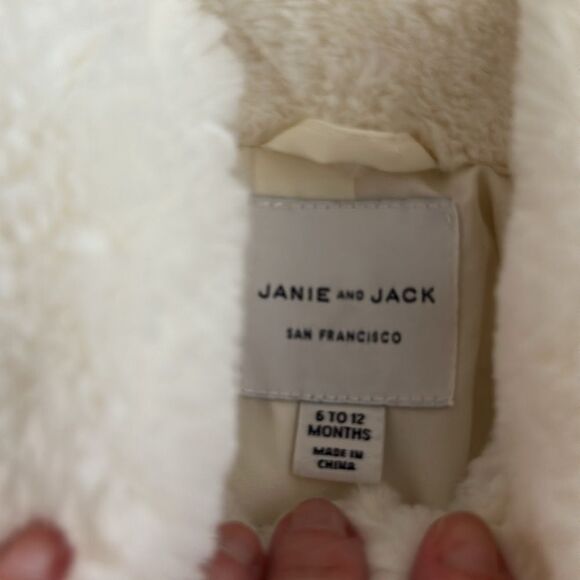 Janie and Jack Faux Fur Cropped Jacket 6-12 Months ~ perfect for holiday attire - Picture 2 of 5